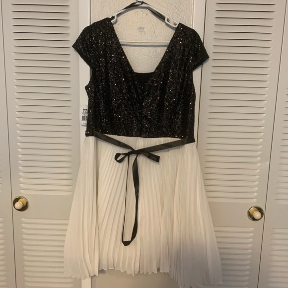 NWT Black and white sequin party dress. - Picture 3 of 5